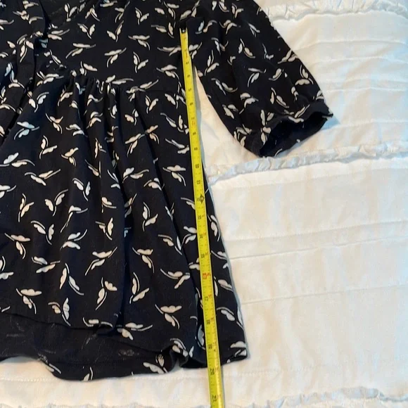 EUC Maeve by Anthropologie Henley - size XS - Picture 6 of 9